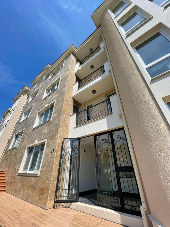Provence Deluxe Apartment In Atia Resort Chernomorets Exterior foto