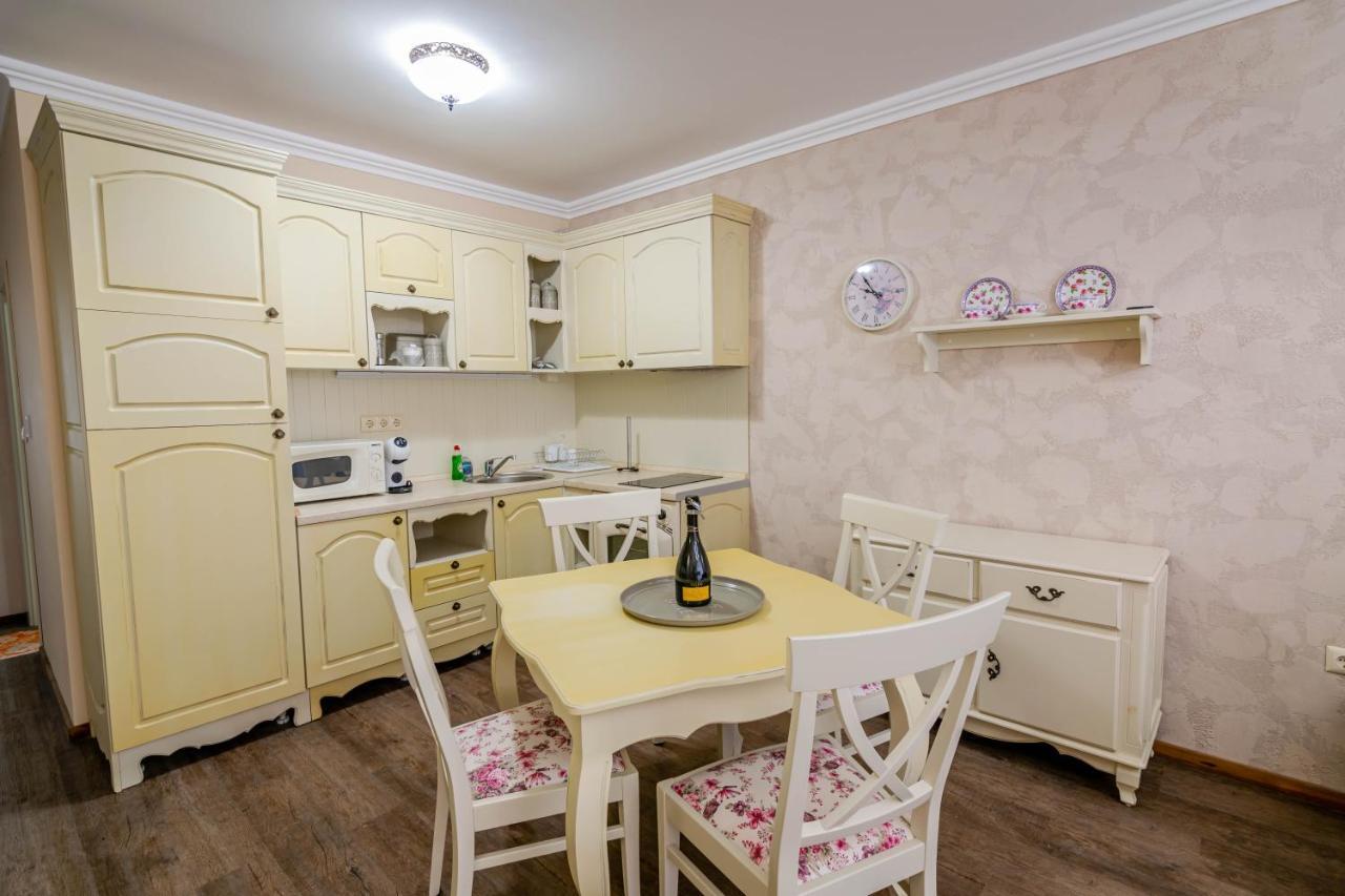Provence Deluxe Apartment In Atia Resort Chernomorets Exterior foto